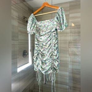 Live tree floral mini dress size L‎